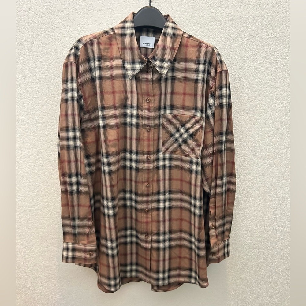 Burberry women shirt